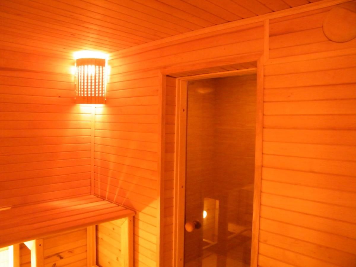 Гостевой дом Guest House with Sauna at Shishkina Брест-21