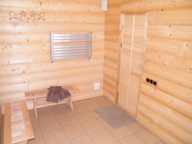 Гостевой дом Guest House with Sauna at Shishkina Брест-33